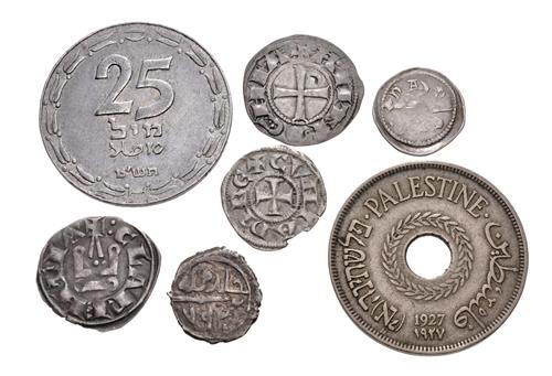 Lot 838 image
