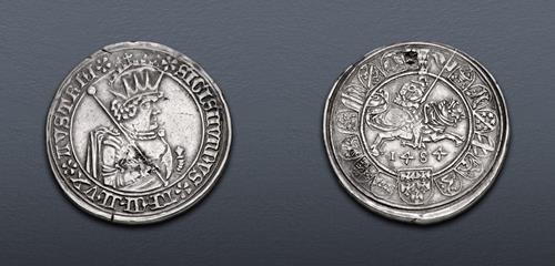 Lot 817 image