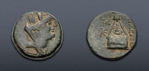 Lot 220 image