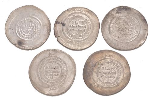 Lot 833 image