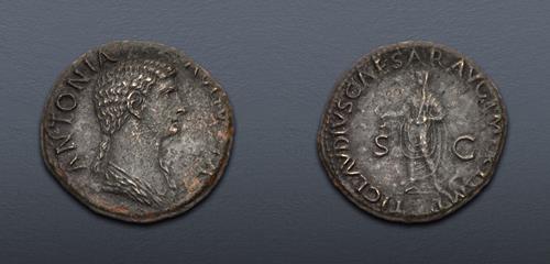 Lot 704 image