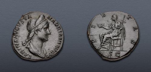 Lot 495 image