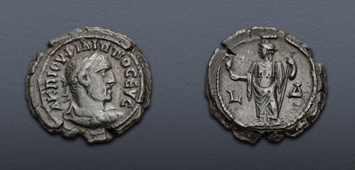 Lot 370 image