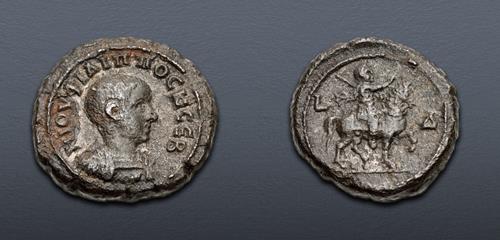 Lot 372 image