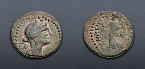 Lot 672 image