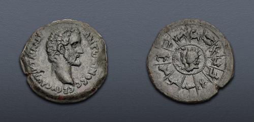 Lot 715 image