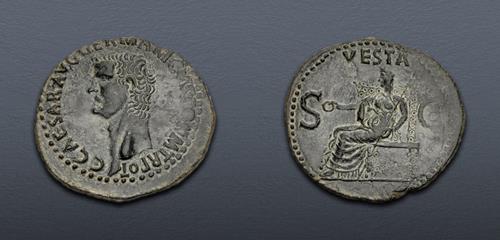 Lot 792 image