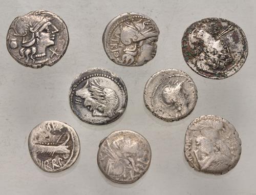 Lot 684 image