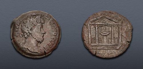 Lot 423 image