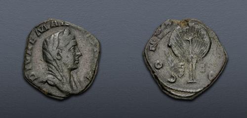 Lot 528 image