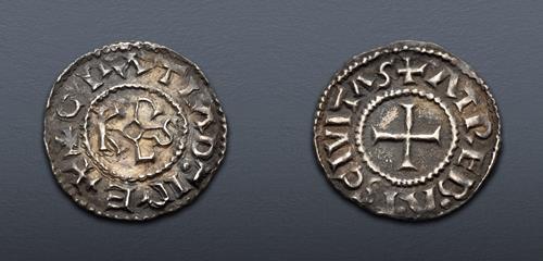 Lot 679 image