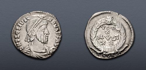 Lot 452 image