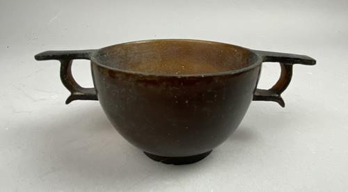 Lot 595 image