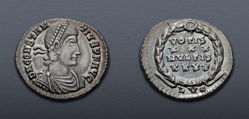 Lot 658 image
