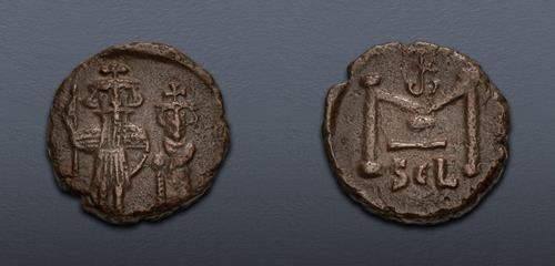 Lot 555 image