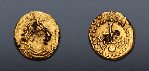 Lot 645 image