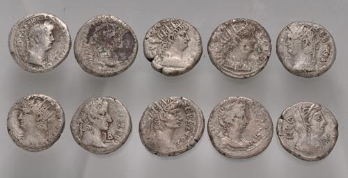 Lot 885 image