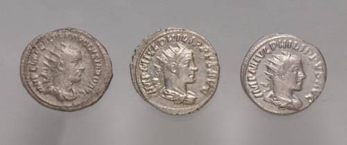 Lot 899 image