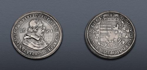 Lot 589 image