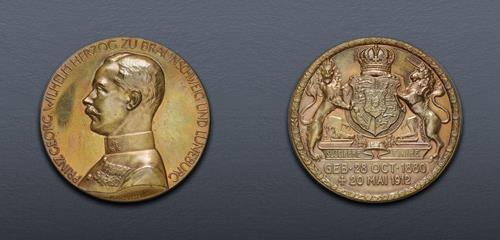 Lot 669 image