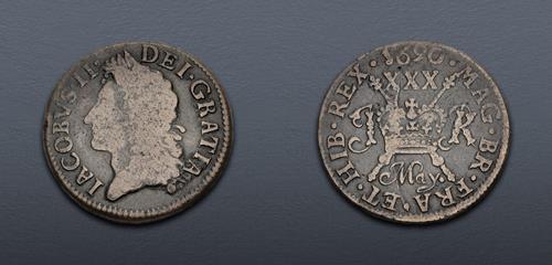 Lot 820 image