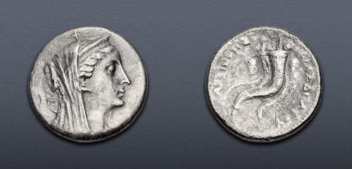Lot 402 image