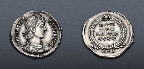 Lot 704 image