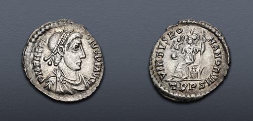 Lot 718 image