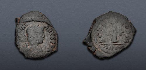 Lot 743 image