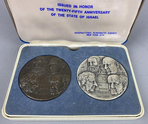 Lot 781 image