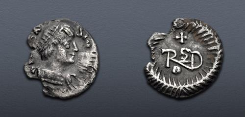 Lot 650 image