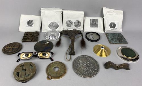 Lot 1005 image