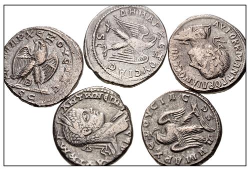 Lot 695 image