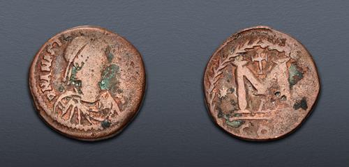 Lot 652 image