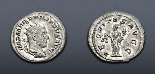 Lot 658 image