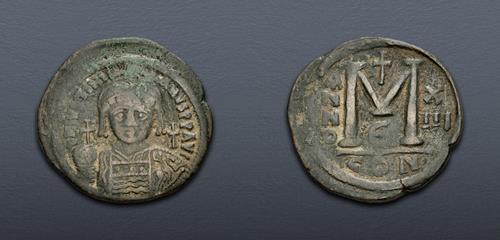 Lot 695 image