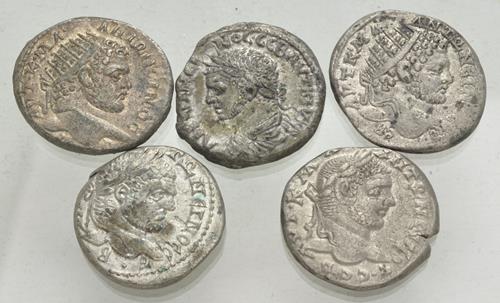 Lot 999 image
