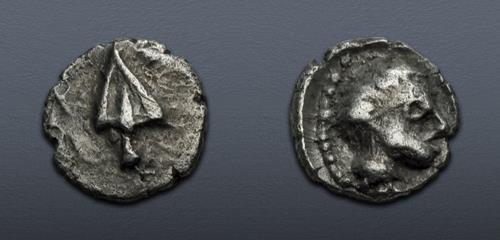 Lot 330 image