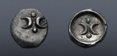 Lot 13 image