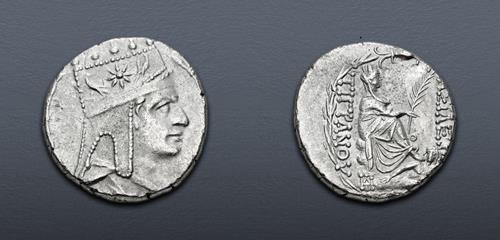 Lot 220 image