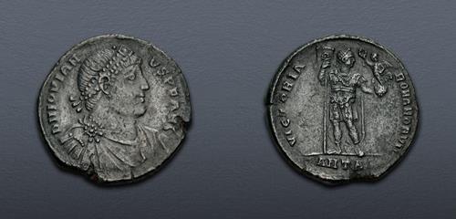Lot 647 image