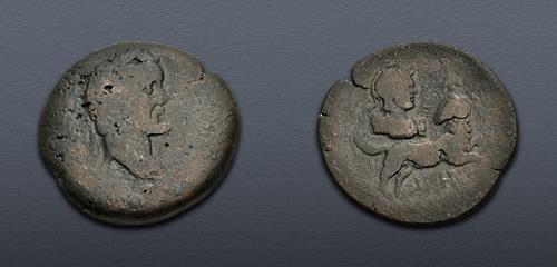 Lot 560 image