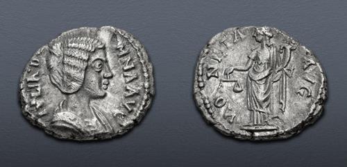 Lot 812 image