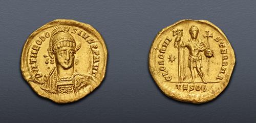 Lot 902 image