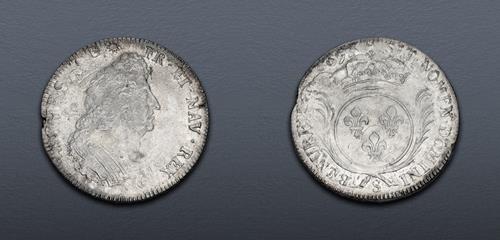 Lot 1002 image