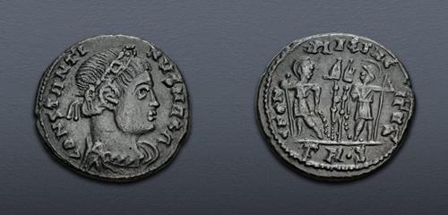 Lot 679 image