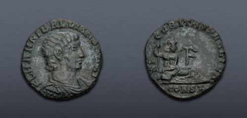 Lot 690 image