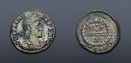 Lot 697 image