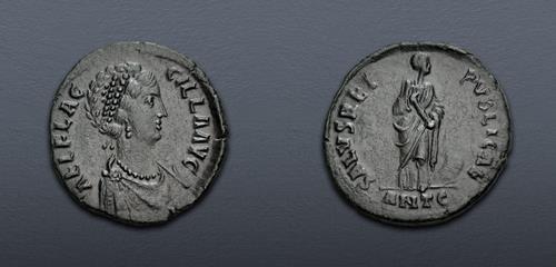 Lot 702 image