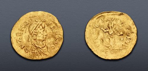 Lot 705 image